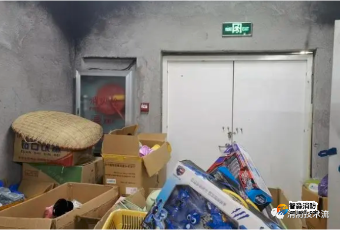 新鮮出爐的罰單，堵塞安全出口被罰了3.5萬！